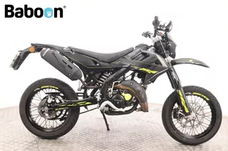 Rieju MRT 5 Black Series Yellow 45KM