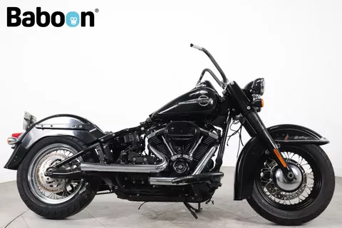 Harley-Davidson Softail FLHCS Heritage Classic