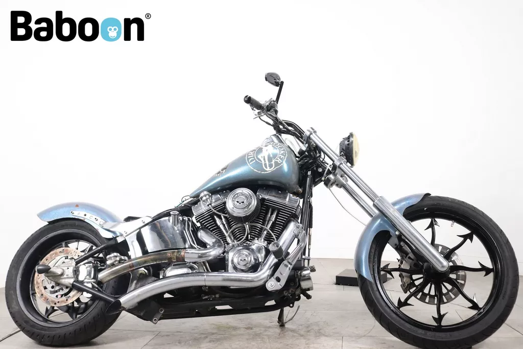 Harley-Davidson Softail FXSTC Custom