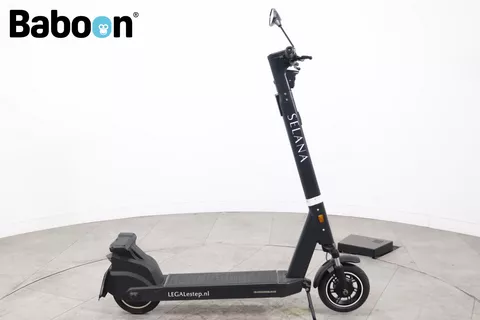 Selana  Alpha 25KM met NL kenteken