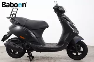 Piaggio Zip 25KM