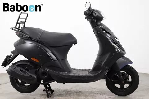 Piaggio Zip 25KM