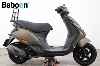 Piaggio Zip 25KM