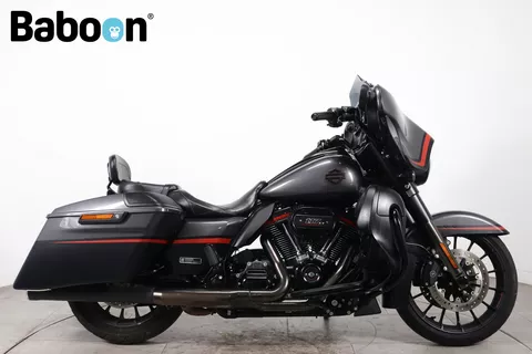 Harley-Davidson Street Glide FLHXSE CVO 117