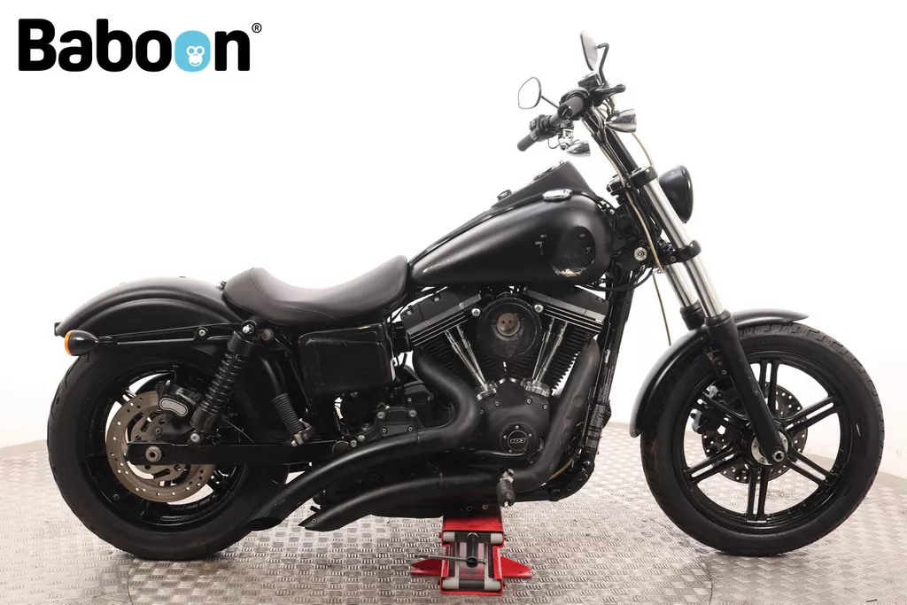 Harley-Davidson Street Bob FXDB Dyna